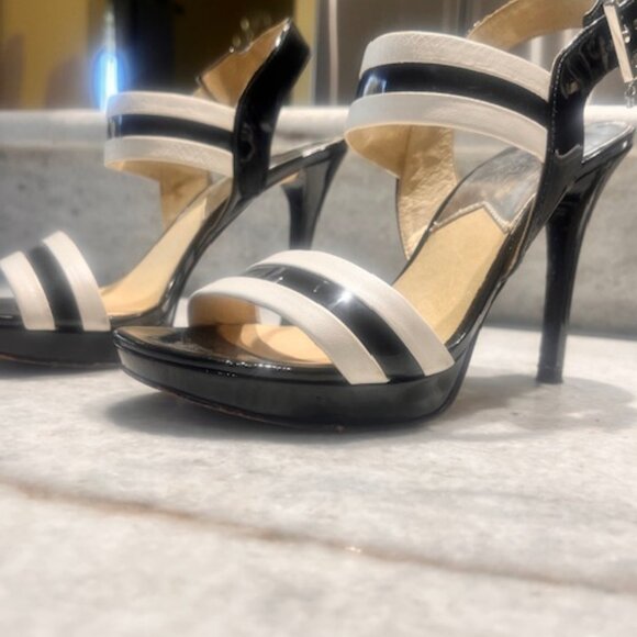 MICHAEL Michael Kors - Picture 6 of 6